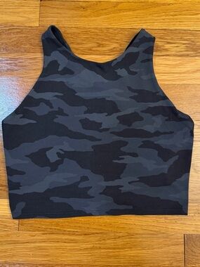 Athleta Conscious Crop Sports Bra Dark Camo - Size Small - Cropped Tank Top